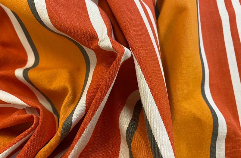 Kunstleder Stripes, weiß-orange, metallic Effekt, Used-Look